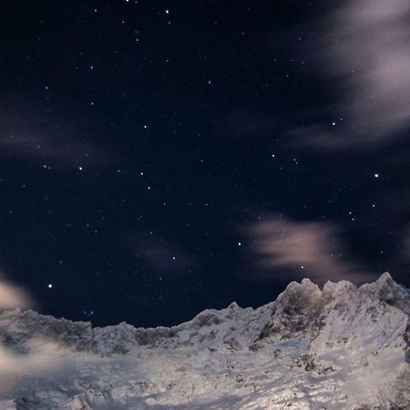 Home On Slopes, The Slope N°3 Is Under The Balcony! Breuil-Cervinia Exterior foto