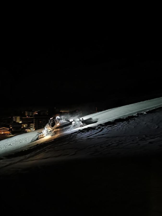 Home On Slopes, The Slope N°3 Is Under The Balcony! Breuil-Cervinia Exterior foto
